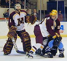 colorscans/20002001/ncaa_meumn10.jpg