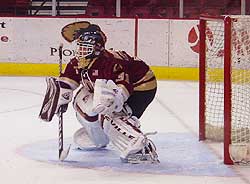 DU netminder Wade Dubielewicz