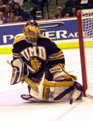 Rob Anderson stopped 32 shots for UMD (photos: Jason Waldowski).