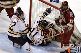 Tyler Brosz' potential game-tying goal in the final minute was disallowed (photo: Pedro Cancel).