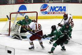 Kevin Ulanski (16) settles the puck seconds before scoring the game's first goal (photo: Melissa Wade).