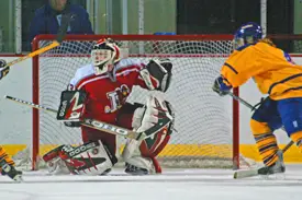 Plattsburgh goaltender Carolyne Roy topped 5,000 career minutes in tonight's game. (Photo: Angelo Lisuzzo)