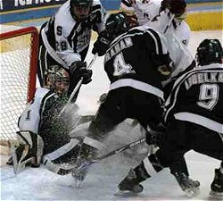 Jeff Lerg making one of his 13 saves in the first period of the championship game. (photo: Skip Strandberg)