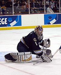 Jordan Pearce has quietly starred in net for Notre Dame (photo: Candace Horgan).
