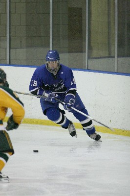 Captain Kris Kranzky beat the buzzer with the PAL Tournament game winner for the Beacons (photo: Tim Costello).