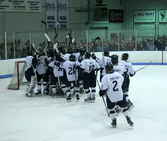 UW-Stout celebrates its win over St. Scholastica in the D-III quarterfinals (photo: Matthew Webb).