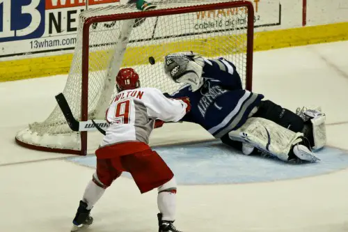 Patrick Knowlton scores with 41 seconds left to lift Sacred Heart past Air Force (photo: Nick Serrata).