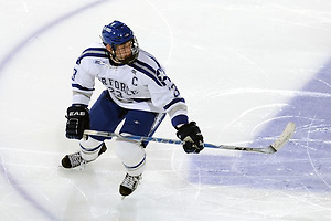 Air Force's Scott Mathis (Mike Kaplan/Den Mar Services) (Mike Kaplan/Den Mar Services)