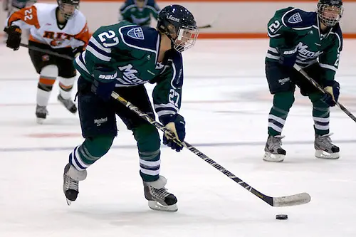 Christine Bestland of Mercyhurst finished with a goal and two assists in a 6-2 win over RIT (Omar Phillips)