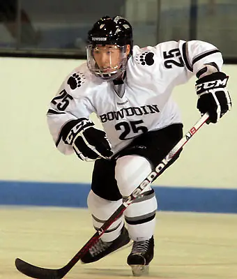 Bowdoin Mens Hockey vs Middlebury (Brian Beard/Creative Images Photography)