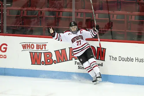 Kendall Coyne of Northeastern (Northeastern Athletics)