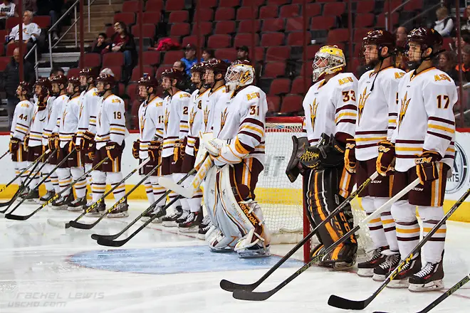 2016Jan10: The UConn Huskies shut out the Arizona State Sun Devils 3-0 in the Consolation Game of the inaugural Desert Hockey Classic at Gila River Arena in Glendale, AZ. (©Rachel Lewis)