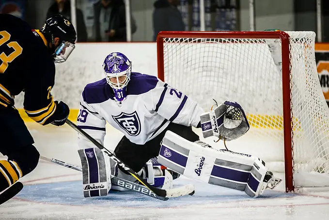 Men's Hockey - The University of St. Thomas