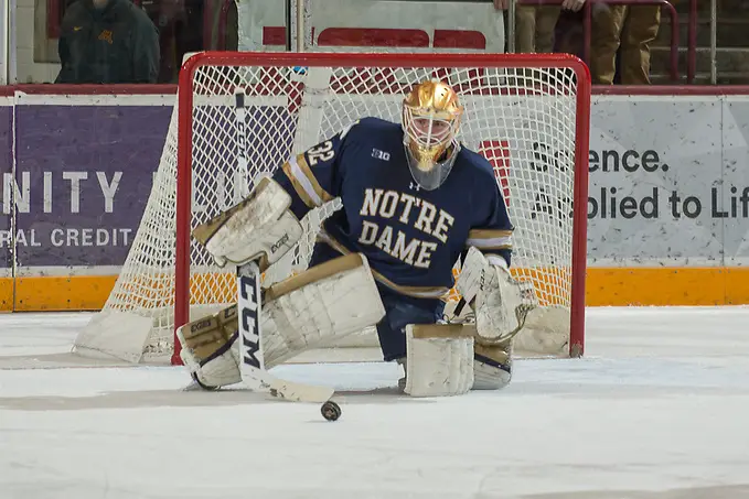 26 Jan 18:  The University of Minnesota Golden Gophers host the University of Notre Dame Fighting Irish in a B1G matchup at 3M Arena at Mariucci in Minneapolis, MN. (Jim Rosvold/USCHO.com)