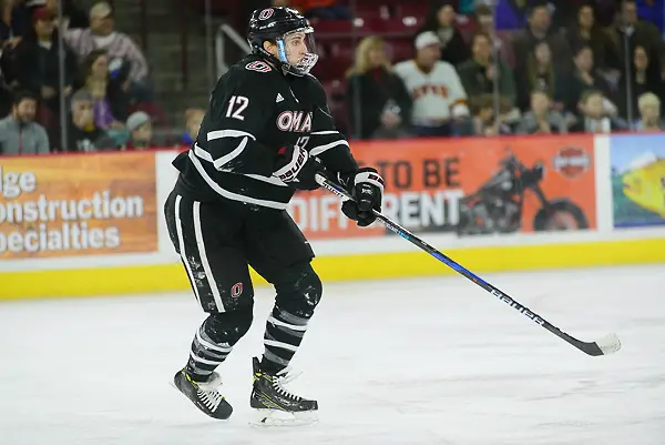 David Pope of Omaha. Omaha vs. Denver, Magness Arena, Denver, Jan. 19, 2018. (Candace Horgan)