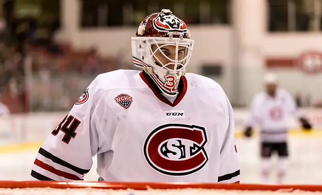 David Hrenak (SCSU-34) 2017 Nov. 4 The St.Cloud State University Huskies host the University of Minnesota Duluth Bulldogs in a NCHC matchup at the Herb Brooks National Hockey Center in St. Cloud, MN (Bradley K. Olson)