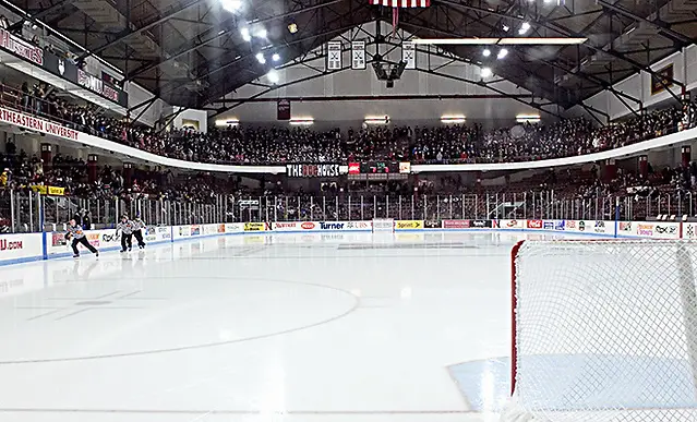 Matthews Arena - The Boston College Eagles and Northeastern University Huskies tied at 1 on Saturday, October 22, 2005, at Matthews Arena in Boston, Massachusetts. (Melissa Wade)