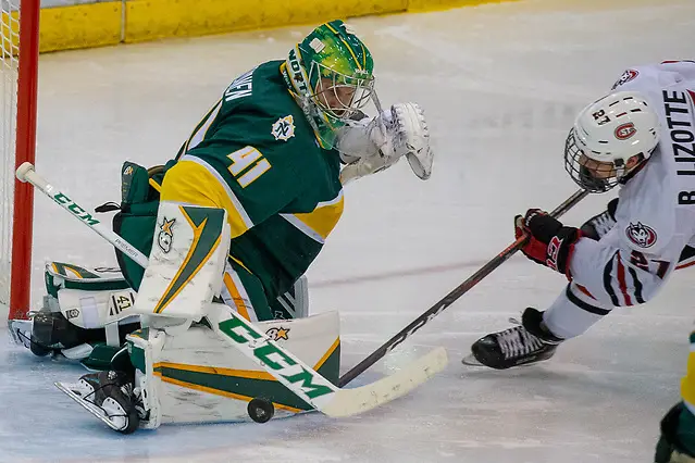 19 Oct 18: Atte Tolvanen (Northern Michigan - 41), Blake Lizotte (St. Cloud - 27). The St. Cloud State University Huskies host the Northern Michigan University Wildcats in a non-conference matchup at the Herb Brooks National Hockey Center in St. Cloud, MN. (Jim Rosvold)