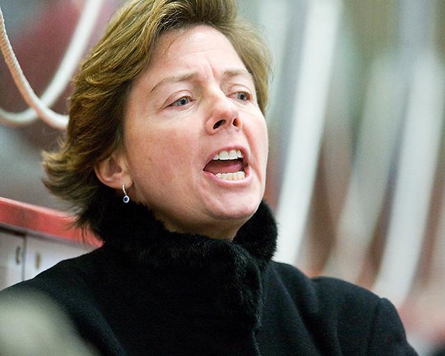 Report: Harvard women's hockey coach Stone accused of abusive behavior, creating 'toxic environment' surrounding ... - USCHO