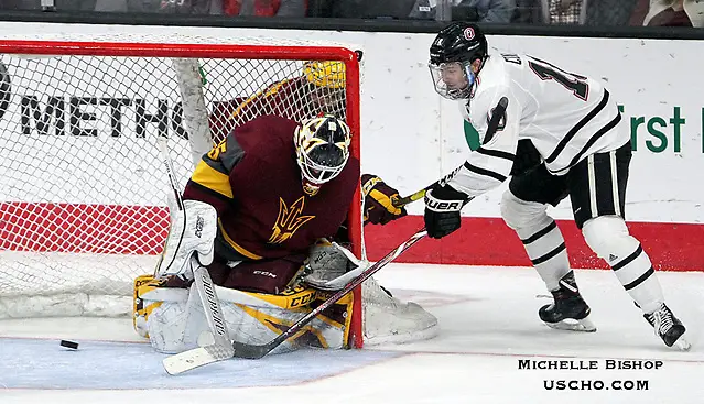 Omaha beat Arizona State 4-0 Saturday night at Baxter Arena. (Photo by Michelle Bishop) (Michelle Bishop)