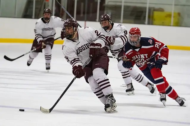 Augsburg Hockey vs St. Mary's 11-16-2018 Alex Rodriguez of Augsburg (Kevin Healy/Photo by Kevin Healy for Augsburg)