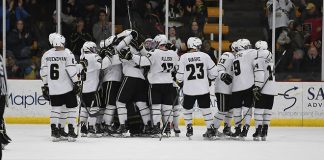 19-021-WMU-UD HKY (GARY SHOOK/photo: Gary Shook)