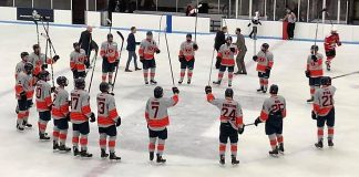 (photo: Illini Hockey/Facebook)