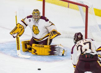 Hunter Shepard (32 - Minnesota Duluth) (2019 Omar Phillips)