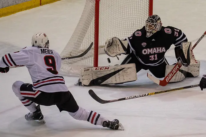 14 Dec 19: Spencer Meier (St. Cloud State - 9), Isaiah Saville (Nebraska Omaha - 31). The St. Cloud State University Huskies host the University of Nebraska Omaha Mavericks in a NCHC matchup at the Herb Brooks National Hockey Center in St. Cloud, MN. (Jim Rosvold)
