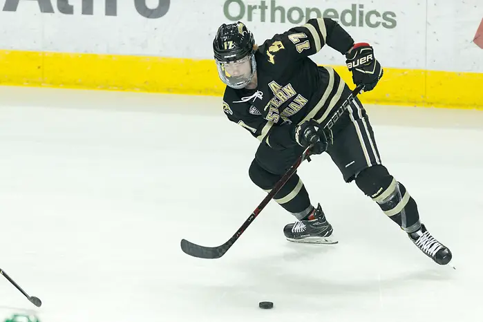Wade Allison (Western Michigan-17) 2018 November 17 The University of North Dakota hosts Western Michigan in a NCHC matchup at the Ralph Engelstad Arena in Grand Forks, ND (Bradley K. Olson)