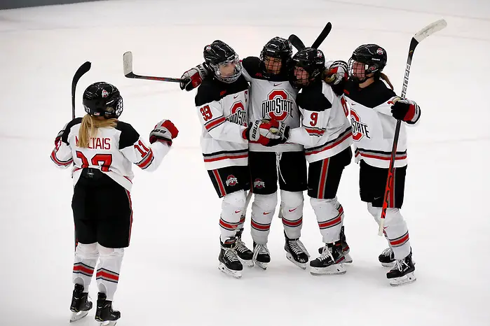 Ohio State plays St Lawrence University. Ohio State defeated St. Lawrence 4-1. (Kirk Irwin)