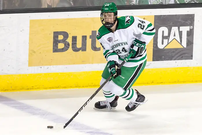Photo By: Bradley K. Olson Jacob Bernard- Docker (UND-24) 2018 November 3 The University of North Dakota hosts the Wisconsin Badgers in a non conference matchup at the Ralph Engelstad Arena in Grand Forks, ND (Bradley K. Olson)