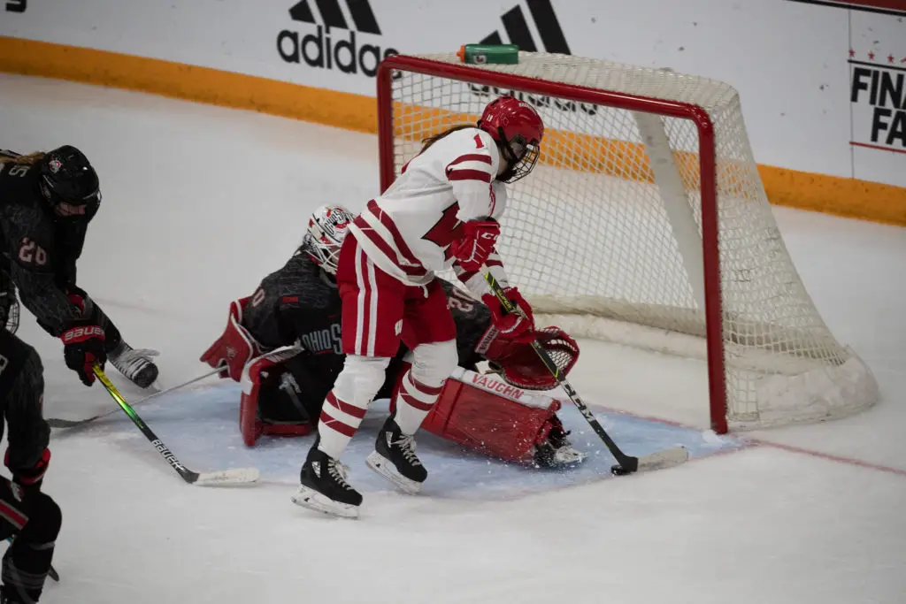 Daryl Watts Wisconsin Women WCHA Final Faceoff 2021