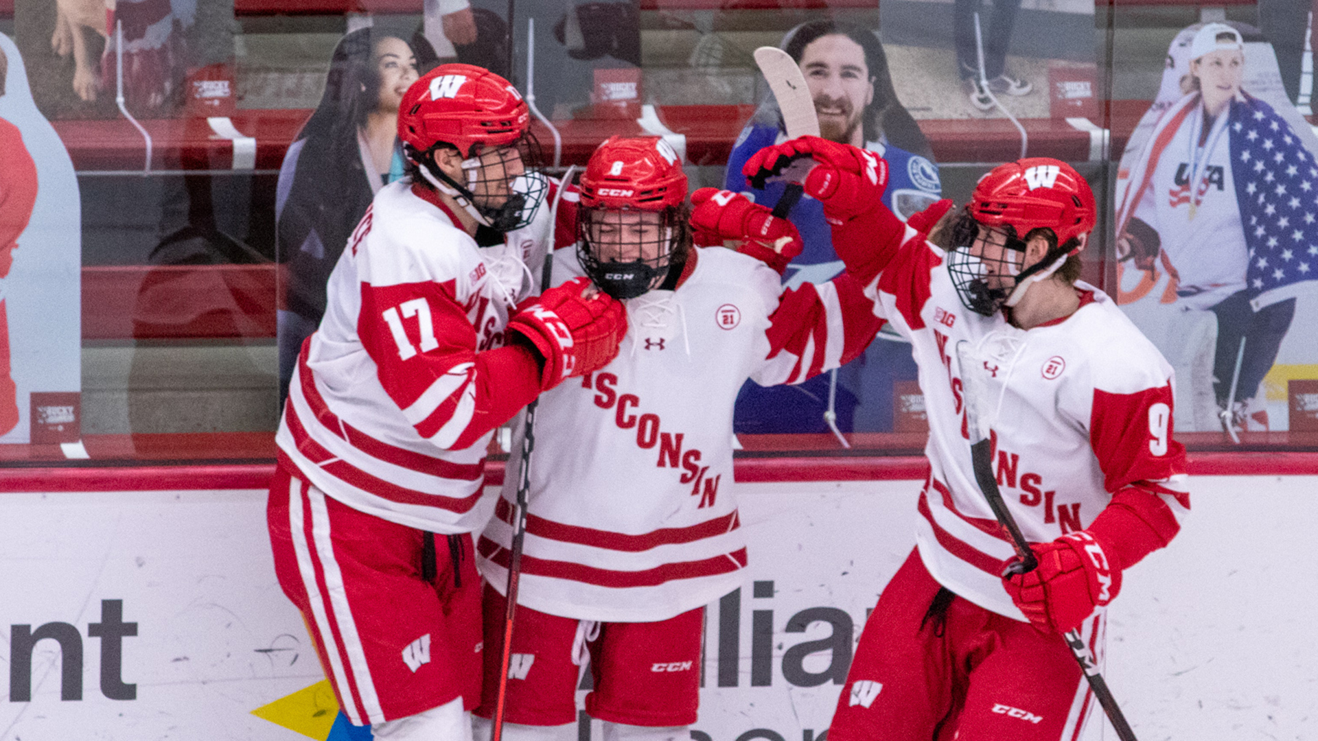 TWO WCHA PLAYERS SELECTED FOR CANADA'S WORLD JUNIOR TEAM - College