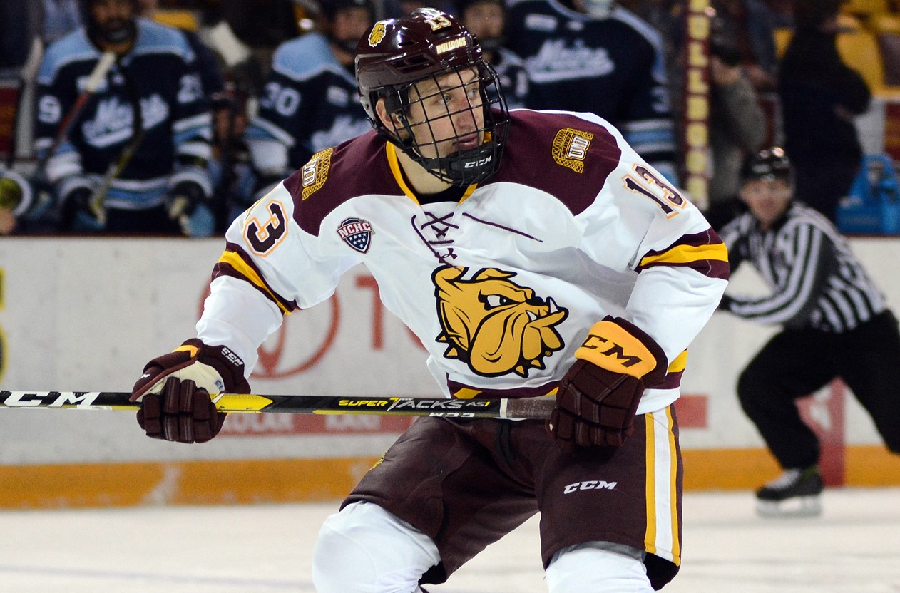 BULLDOGS TOP THE HUSKIES 4-3 ON THE ROAD - UMD Athletics