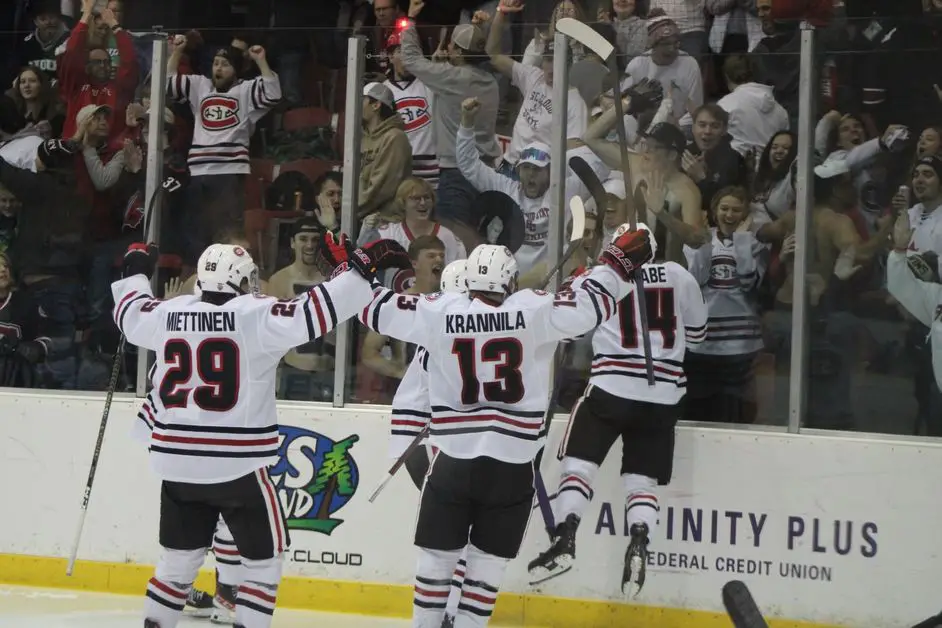 St. Cloud State Hockey at Denver Hockey Tickets - 1/13/24 at