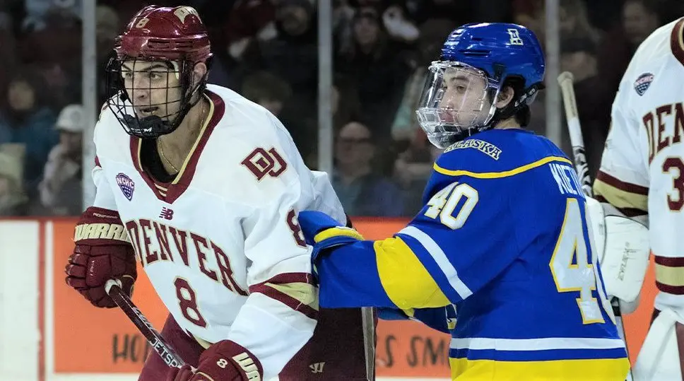 2023 World Juniors: Photos From Team USA's Bronze-Medal Win Over Sweden -  FloHockey