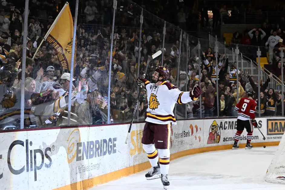 College men's hockey: Minnesota Duluth wins second straight title