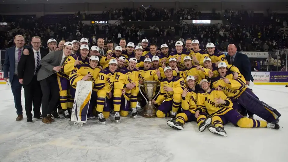 Gophers men's hockey set for first series at North Dakota since 2017