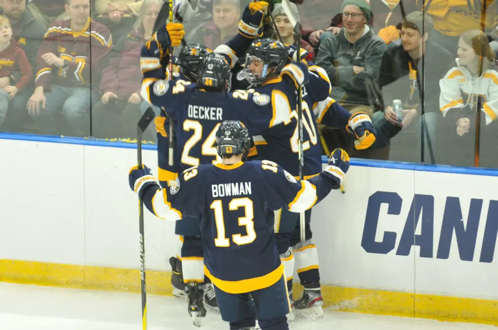 Get Ready For College Hockey Conference Finals Week With Our Tour Of The  $134 Million ASU Locker Room